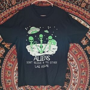 Men's Las Vegas Souvenir Black Graphic Funny T-Shirt Alien Area 51